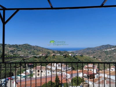 /international/es/competa-andalusia-310110034254/