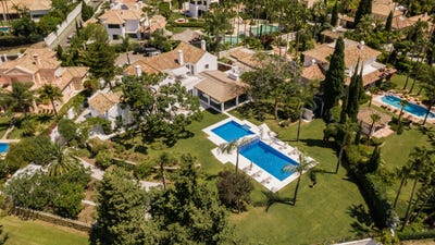 /international/es/marbella-andalusia-310109045067/?lang=th