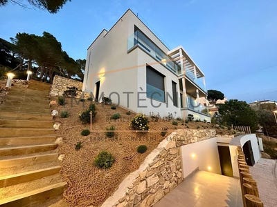 /international/es/lloret-de-mar-catalonia-310100788087/