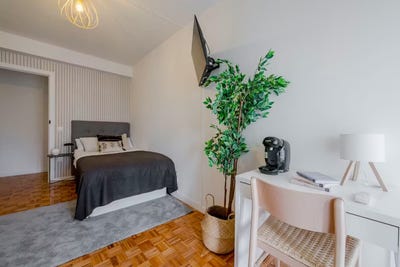 /international/es/avenida-brasilia-madrid-madrid-310097498418/