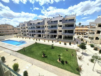 /international/es/orihuela-costa-a-orihuela-costa-valencian-community-310108924518/