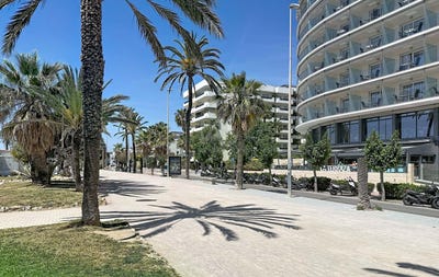 /international/es/passeig-de-la-ribera-sitges-catalonia-310108211608/