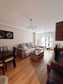 /international/es/avenida-constitucion-san-andres-del-rabanedo-castile-and-leon-310106421424/