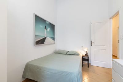 /international/es/carrer-martinez-cubells-valencia-valencian-community-310108895595/