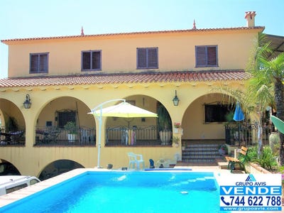 /international/es/area-de-rotova-rotova-valencian-community-310105989700/