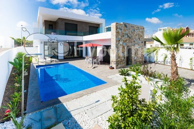 /international/es/santiago-de-la-ribera-region-of-murcia-310100909990/?lang=en