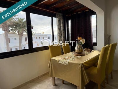 /international/es/tias-lanzarote-canary-islands-310101281012/