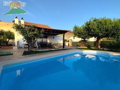 /international/es/calle-nazcoz-8-niguelas-andalusia-310103584851/