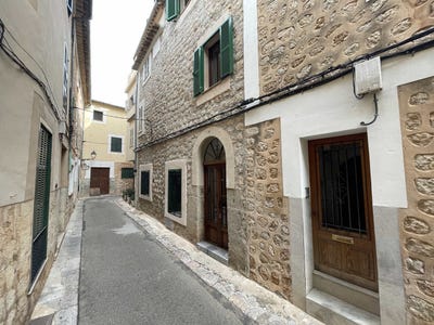 /international/es/20-carrer-de-sa-volta-piquera-soller-balearic-islands-310101734361/