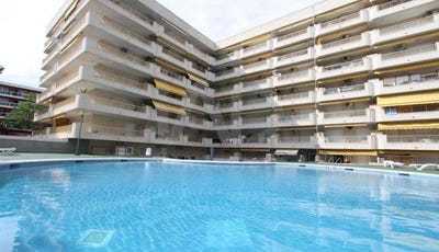 /international/es/carrer-del-vendrell-salou-catalonia-310108969132/
