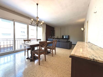 /international/es/carrer-de-sant-cugat-sabadell-catalonia-310108991843/?lang=pt