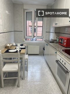 /international/es/oviedo-asturias-310109044648/