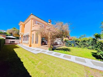 /international/es/cadiz-andalusia-310109483981/