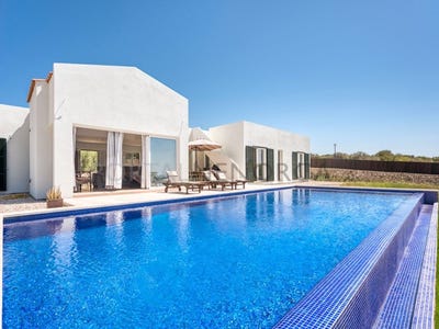 /international/es/sant-lluis-balearic-islands-310109926547/