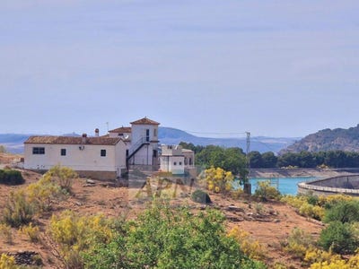 /international/es/ardales-andalusia-310103313493/