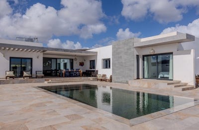 /international/es/costa-teguise-canary-islands-310103088111/