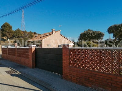 /international/es/castellbisbal-catalonia-310094935581/