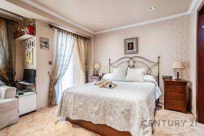/international/es/manises-valencian-community-310100181314/