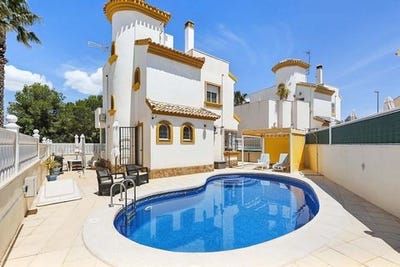 /international/es/pinar-de-campoverde-valencian-community-310108217345/