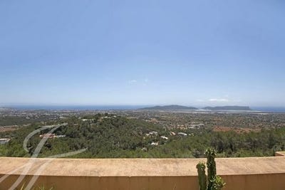 /international/es/eivissa-balearic-islands-120085176859/