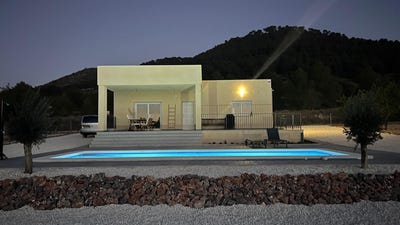/international/es/pinoso-valencian-community-310100738398/