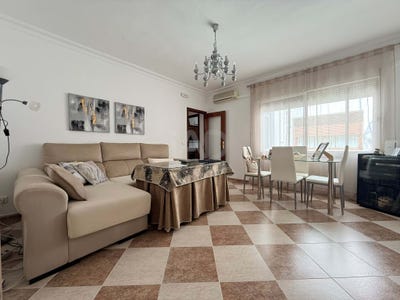 /international/es/calle-alonso-barba-lepe-andalusia-310109044999/