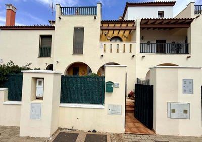 /international/es/calle-de-miguel-de-unamuno-ayamonte-andalusia-310108321334/
