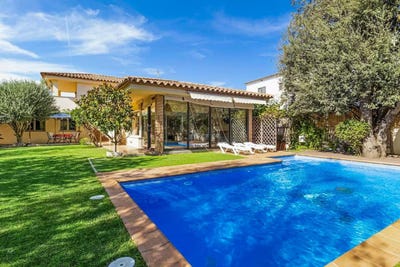 /international/es/l-escala-catalonia-310106838718/