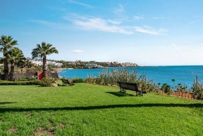 /international/es/estepona-andalusia-310107238410/