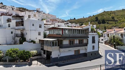 /international/es/competa-andalusia-310108699545/