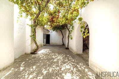/international/es/ecija-andalusia-120095323052/