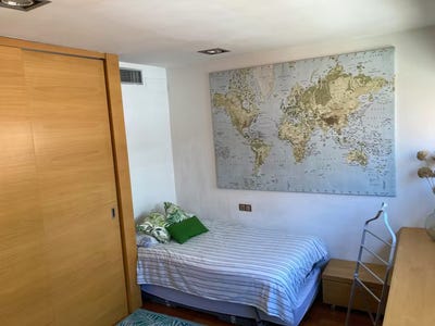/international/es/avenida-de-italia-sevilla-andalusia-310093836020/