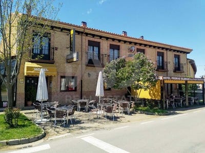 /international/es/calle-fray-pedro-del-burgo-32-burgo-ranero-el-castile-and-leon-310106046377/