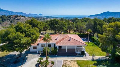 /international/es/coloma-la-nucia-la-nucia-valencian-community-310120074214/