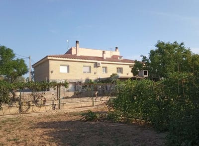 /international/es/roquetes-catalonia-310108634163/
