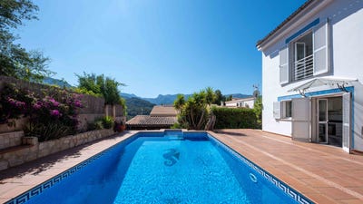 /international/es/64-carrer-de-mestral-soller-balearic-islands-310102041498/