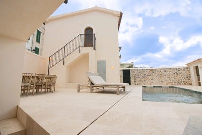/international/es/soller-balearic-islands-310103331344/