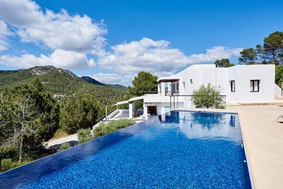 /international/es/es-cubells-balearic-islands-310098724126/