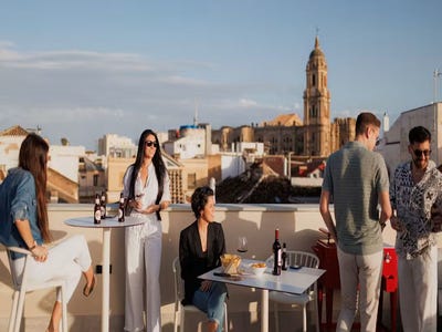 /international/es/calle-lazcano-malaga-andalusia-310108644088/