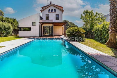 /international/es/sant-cugat-del-valles-catalonia-310100646160/