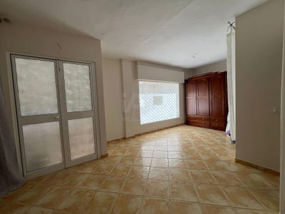 /international/es/calle-manuel-vela-lepe-andalusia-310108921877/