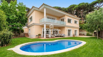 /international/es/carrer-j-s-bach-6-08338-premia-de-dalt-barcelona-spain-premia-de-dalt-catalonia-310119312412/