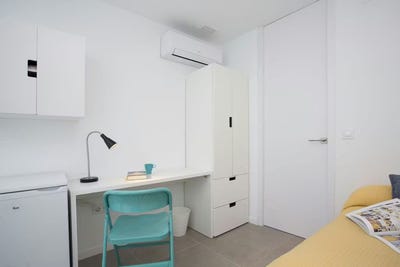 /international/es/carrer-jaume-roig-rocafort-valencian-community-310098805031/