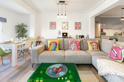 /international/es/plaza-de-la-replaceta-paterna-valencian-community-310106737672/