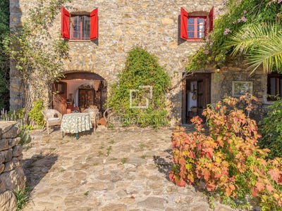 /international/es/maia-de-montcal-catalonia-310103567497/