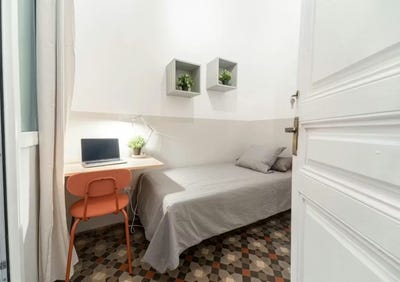 /international/es/carrer-del-rossello-barcelona-catalonia-310107359758/