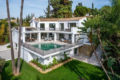 /international/es/estepona-andalusia-310101135352/?lang=en