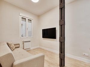 /international/es/c-de-lombia-8-salamanca-28009-madrid-spain-madrid-valencian-community-310108860230/