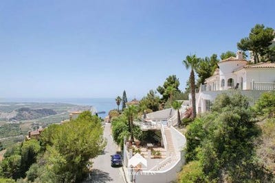 /international/es/salobrena-andalusia-120094021057/