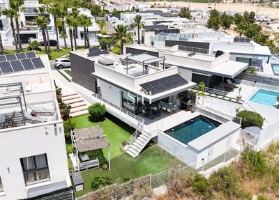 /international/es/san-miguel-de-salinas-valencian-community-310109098285/